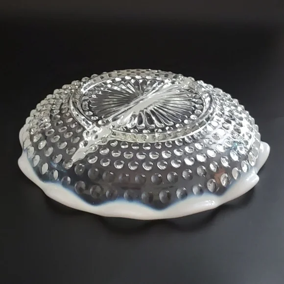 1940s Vntg "Moonstone" Opalescent Hobnail 7 1/2" 2 Part Dish by Anchor Hocking - Picture 6 of 11